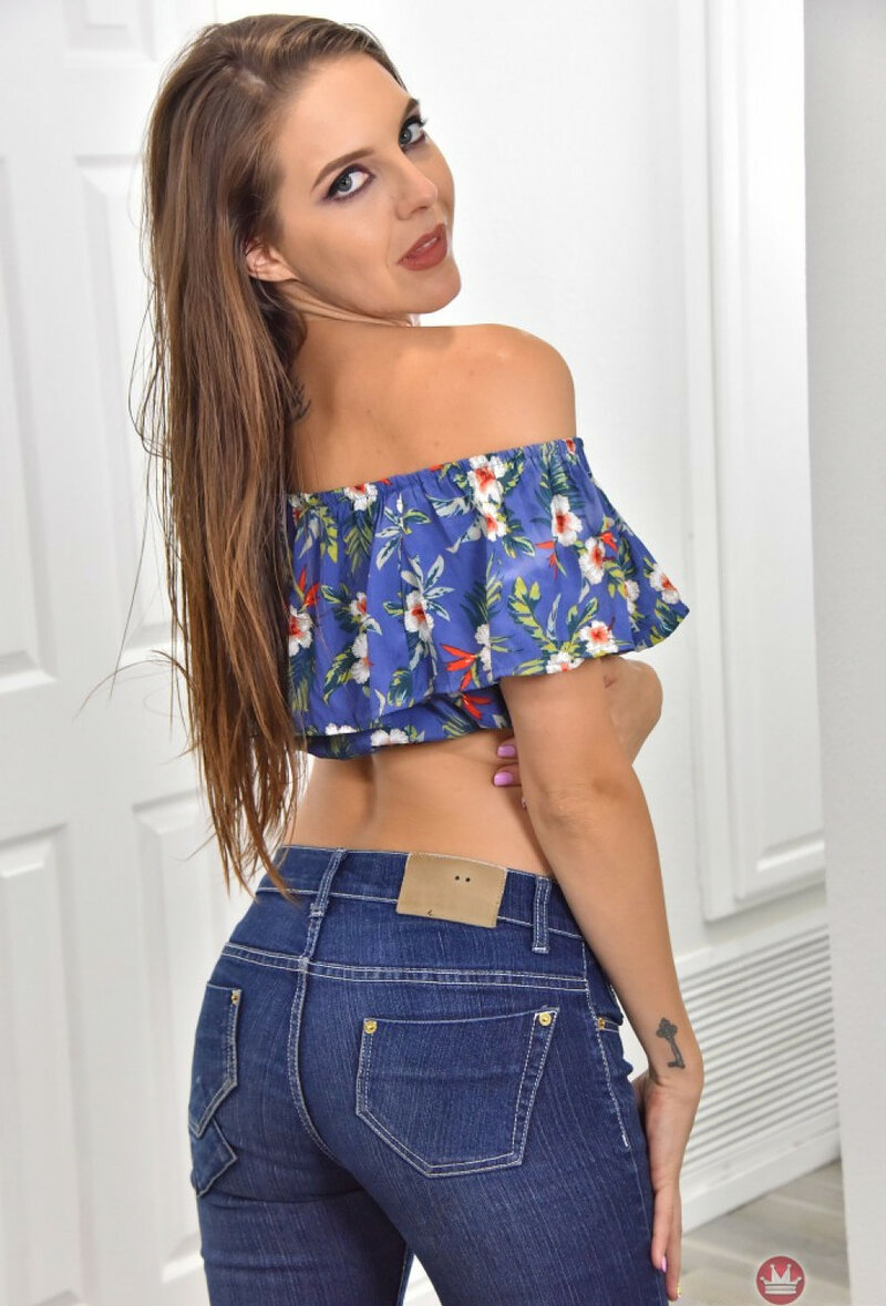 Маргарита, 22