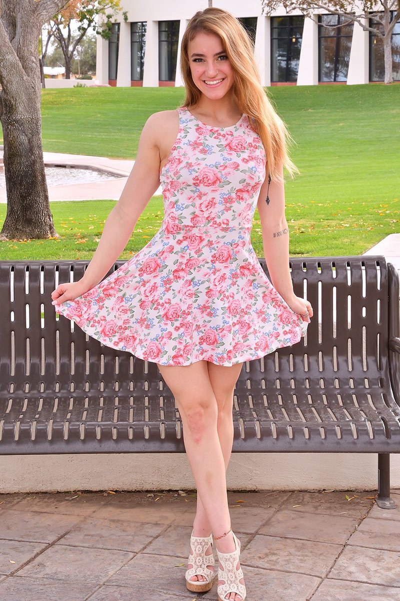 Ева, 21